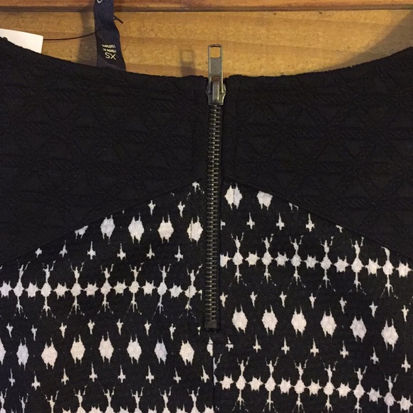 Jessica Simpson crop top - Picture 4 of 5